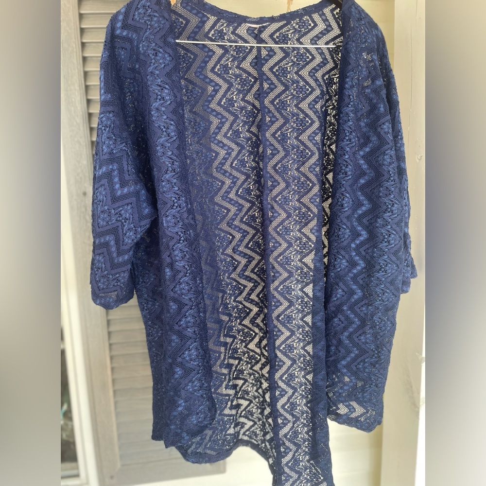 LULAROE (LLR-SWT0007-1) SIZE LARGE NAVY BLUE KIMONO CARDIGAN